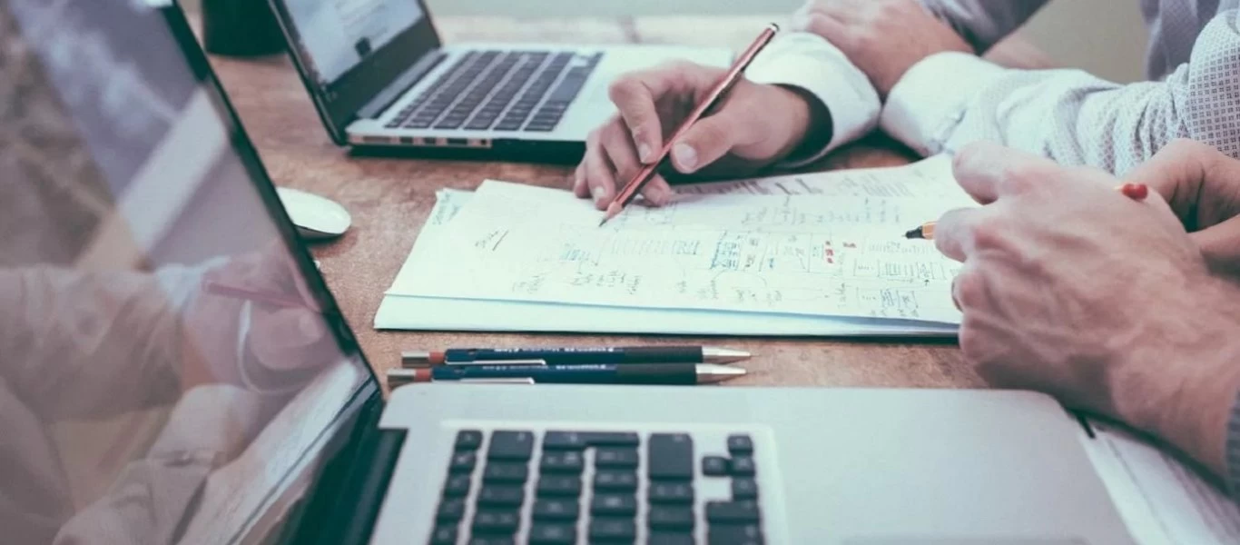 Αυτές είναι οι ΚΑΔ που έχουν δικαίωμα να θέσουν σε προσωρινή αναστολή το 100% των εργαζομένων τους